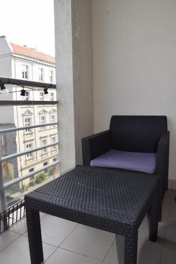 Blue Sky Apartment Познань Екстер'єр фото